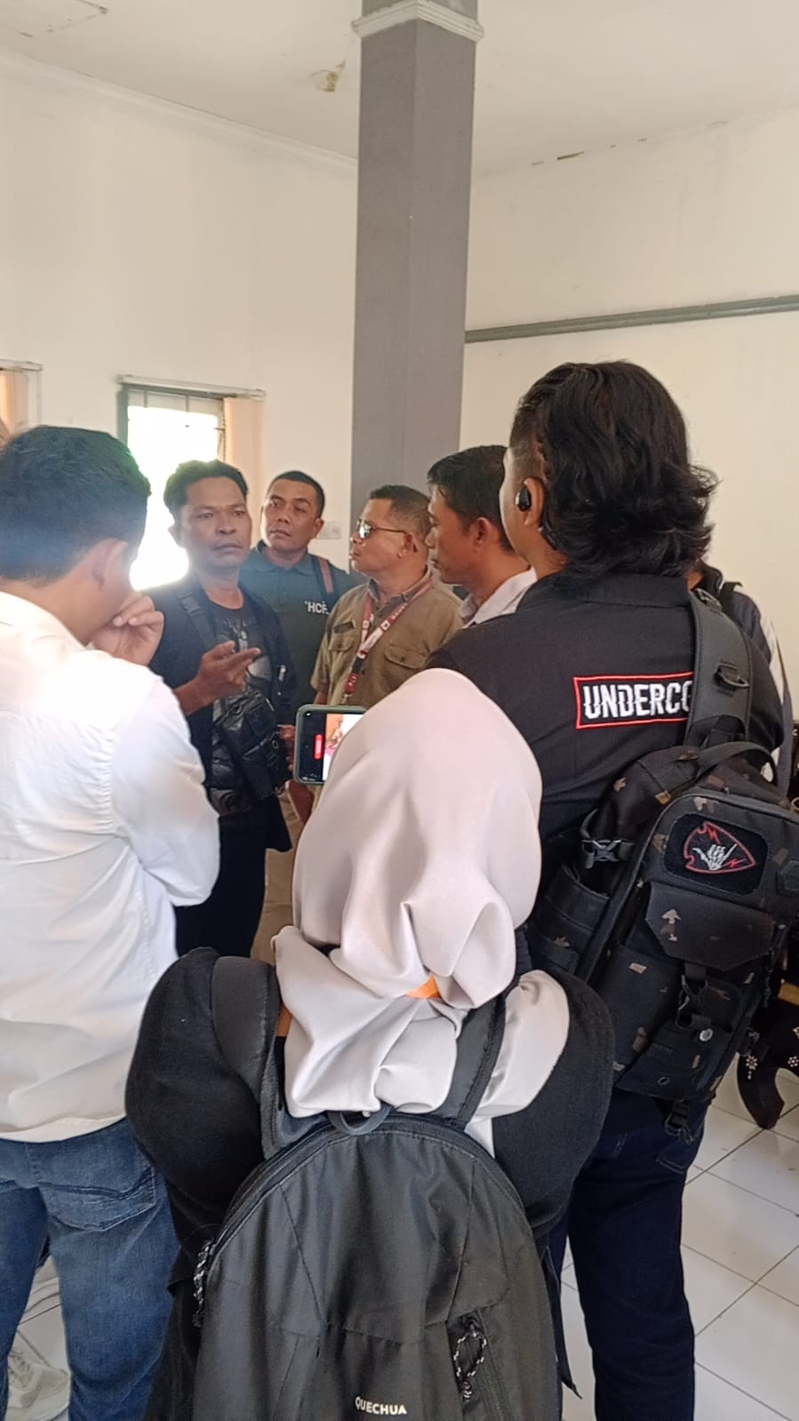 Audiensi SEMESTA NTB di Dispar Lombok Barat Berakhir Ricuh Didatangi Kelompok Lain